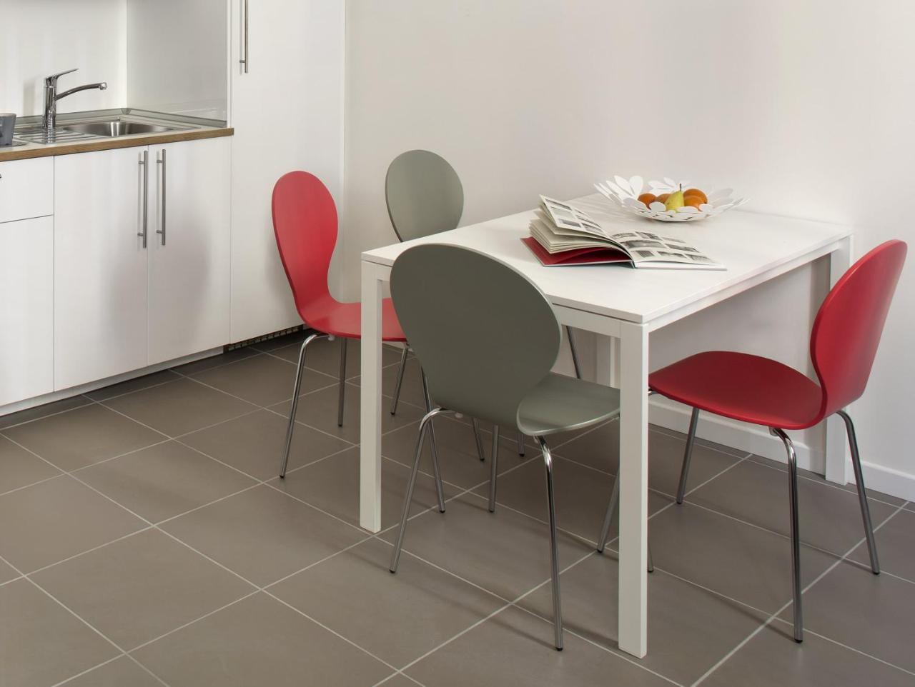 Up To - Residenze * Milan